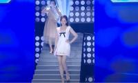 Hari Won suýt “lộ hàng” trên sân khấu vì mặc váy quá ngắn, phản ứng của Trấn Thành sau đó mới bất ngờ