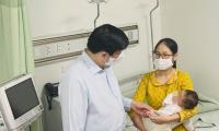 Tình hình sức khỏe của 18 cháu bé bị tiêm nhầm vắc xin ở Quốc Oai sau 2 tuần