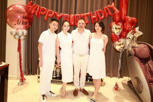 Mai Thu Huyền, mẹ Mai Thu Huyền, sao Việt